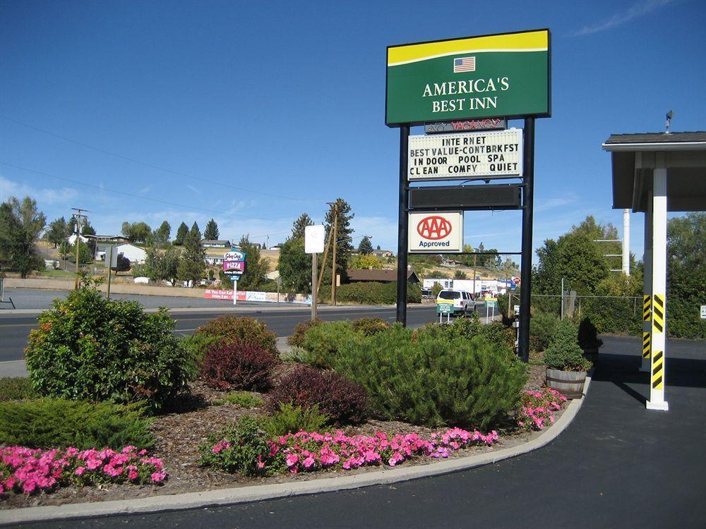 Americas Best Value Inn Burns Exterior foto